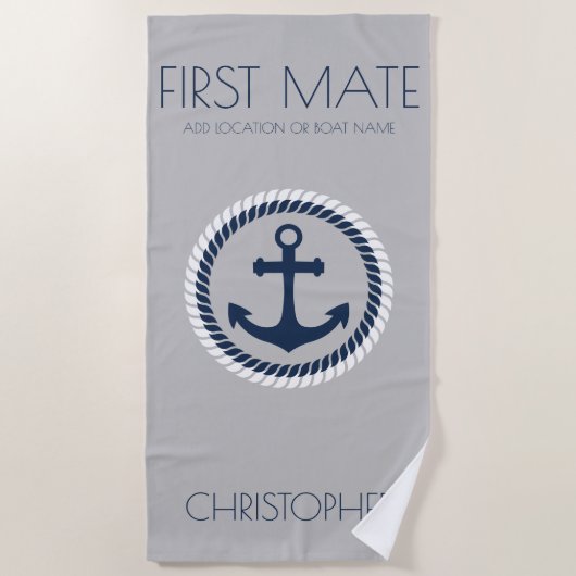 Name des personalisierten First Mate Nautical Anch Strandtuch (Vorderseite)