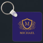 Name des Personalisierten Monogramms für Navy Blue Schlüsselanhänger<br><div class="desc">Navy Blue und Gold Personalisiert Stylish Monogram Name. Für weitere Anpassungen klicken Sie bitte auf die Schaltfläche "Anpassen" und verwenden Sie unser Designwerkzeug,  um diese Vorlage zu ändern.</div>