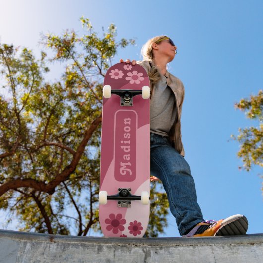 Name des Retro-Floral Skateboard (Außenbereich 1)