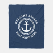 Name des Schiffes an Bord des Schiffs Fleecedecke (Vorderseite)