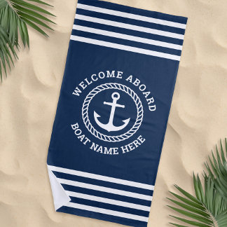 Name des Schiffes an Bord des Schiffs Strandtuch