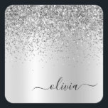 Name des silbernen Glitzer Metal Monogram Quadratischer Aufkleber<br><div class="desc">Silber-Imitate belichten metallische Sparkle-Glitzer Markierungen für Metallmonogramm und Aufkleber für das Party mit dem Anfangsbuchstaben. Das macht den perfekten 16 Geburtstag,  Hochzeit,  Brautparty,  Jubiläum,  Babydusche oder Junggeselinnen-Abschied Geschenk für jemanden,  der Lieben glamourösen Luxus und schicke Stile.</div>