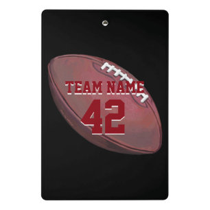 Name des Spielers auf bemaltetem Fußball Mini Klemmbrett