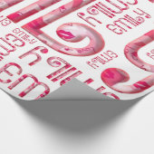 Name Emily Niedlich Pink Liebe Herz Kiss Typografi Geschenkpapier (Ecke)