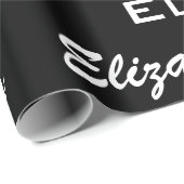 Name Erste Monogramm schwarzes Personalisiertes Ge Geschenkpapier (Rolleneckpunkt)