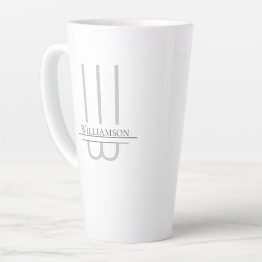Name Gray Monogram Latte Tasse (Linke Ecke)