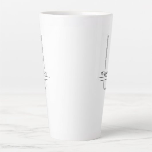 Name Gray Monogram Latte Tasse (Vorderseite)