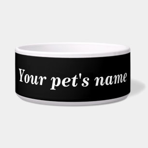 Name Ihres Hauses im schwarzen Hintergrund auf dem Napf