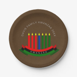 Name Jahr Kwanzaa Kerzen 7" hinzufügen Pappteller