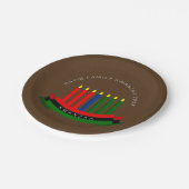 Name Jahr Kwanzaa Kerzen 7" hinzufügen Pappteller (Schrägansicht)