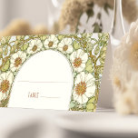 Name Karten Hochzeitstisch Vintag Art Nouveau<br><div class="desc">Name Cards Wedding Table Vintag Art Nouveau von Alphonse Mucha in einem floralen, romantischen und whimsical Design. Viktorianische Schnörkel ergänzen klassische Deko-Schriftart. Bitte geben Sie Ihre persönlichen Informationen ein, und Sie sind fertig. Wenn Sie das Design weiter ändern möchten, klicken Sie einfach auf den blauen Button "Anpassen". Vielen Dank, dass...</div>