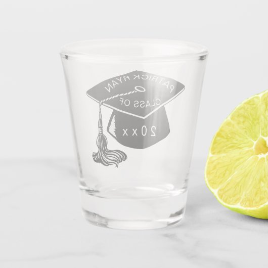 Name-Klasse für Monogramm mit schwarzer Graduation Schnapsglas (Rückseite)