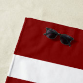 Name Modern Burgundy Striping Muster Strandtuch (Beispiel)