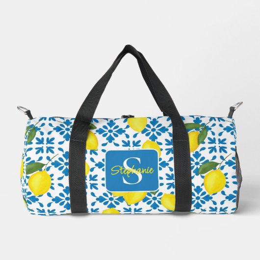 Name Monogram French Country Tile Lemons Pattern Duffle Bag (Vorderseite)