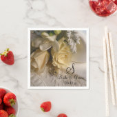 Name Monogramm Datum Brie Floral Wedding Bouquet Serviette (Beispiel)