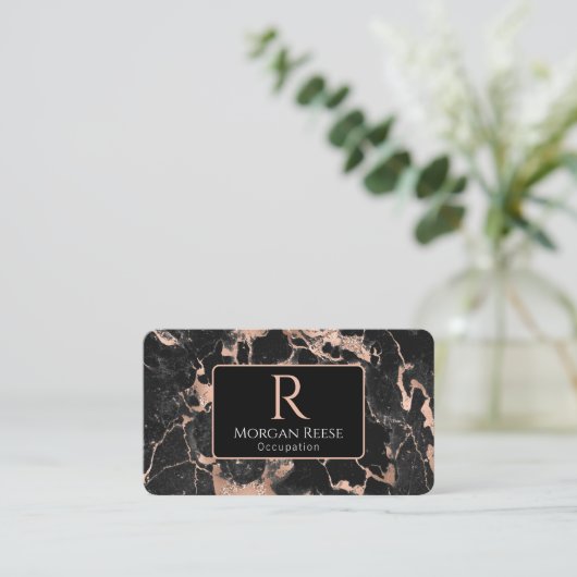 Name/Monogramm, QR-Code, Schwarz/Rose-Gold-Marmor  Visitenkarte (Stehend Vorderseite)