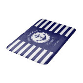 Name Nautic Anchor Blue Stripes Muster Badematte (Schrägansicht)