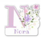 Name Nora & Initial mit Blumendesign Aufkleber (Vorderseite)