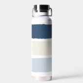 Name oder Monogramme Pinselstreifen in Blautönen E Trinkflasche (Rückseite)