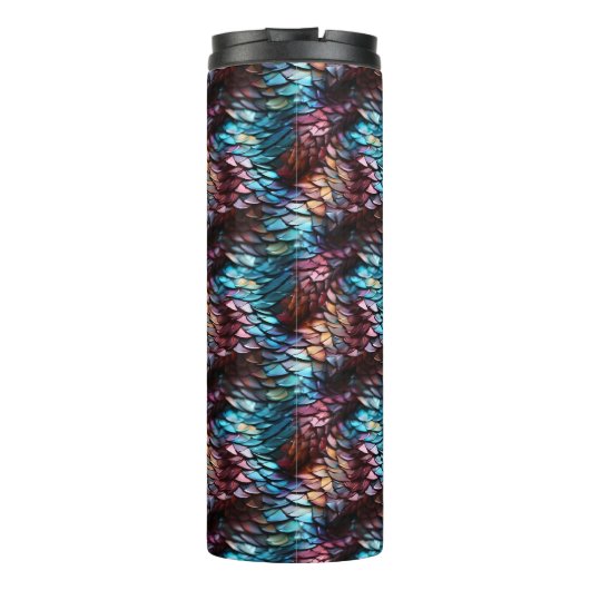 Name oder Text hinzufügen, Dragon Scales Aqua Blue Thermosbecher (Rückseite)