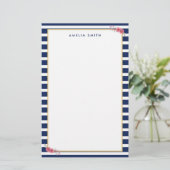 Name Preppy Chic Blue Stripes Rosa Blume Briefpapier (Stehend Vorderseite)