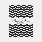 Name Schwarz/Weiß Monogramm: Zickzack Fleecedecke (Vorderseite)