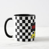 Name-schwarzes/weißes Schachbrett-Gelb-Taxi Tasse (Links)