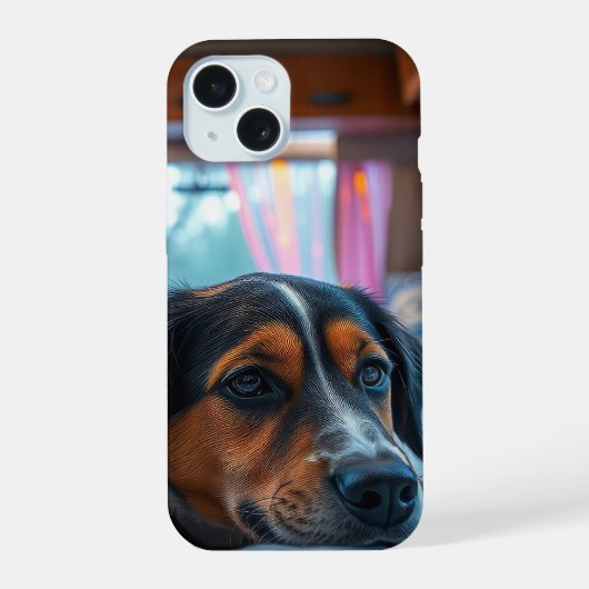 Name: Träumender Hund iPhone 15 Hülle (Rückseite)