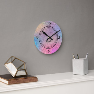 Name Trendy Glam Farbiger Glitter-Effekt Druck Runde Wanduhr