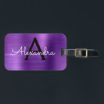 Name und Anfangsbuchstabe des lila gebürsteten Met Gepäckanhänger<br><div class="desc">Lila gebürstetes Monogramm mit Monogramm und anfängliches Gepäckstück. Diese Taschenmarke ist ideal für Zurück in die Schule,  Arbeit oder Reisen.</div>