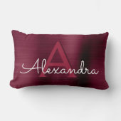 Name und Anfangsbuchstabe des Monogramms aus Burgu Lendenkissen (Vorderseite)