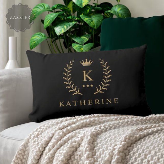 Name und Anfangssilbe Schwarz-weiß Lendenkissen (Customize Name & Initial Black White Gold Monogram Lumbar Pillow)