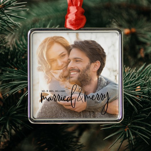 Name und Datum des verheirateten und einfachen, el Ornament Aus Metall