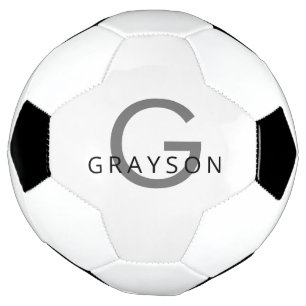 Name und Erstdruck auf einem benutzerdefinierten Fußball