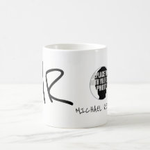 Name und Initialen mit Foto b/w