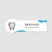 Name und Logo der personalisierten Klinik Namensschild (Vorderseite)