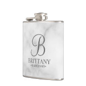 Name und Monogramm der personalisierten Bridesmaid Flachmann (Links)