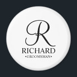 Name und Monogramm des personalisierten Trauzeugen Magnet<br><div class="desc">Eleganter Personalisierter Trauzeuge in Schwarz und Weiß mit personalisiertem Monogramm im eleganten,  schwarzen Skript-Schriftart-Stil mit Trauzeugen Namen und Titel im klassischen Serif-Schriftart-Stil auf weißem Hintergrund. Auch perfekt für Trauzeuge,  Brautvater,  Brautjungfrau,  Trauzeugin,  Blume Mädchen,  Brautmutter und mehr.</div>