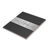 Name und Monogramm | Grays & Imitate Silver Look Fliese (Seite)