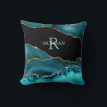 Name und Monogramm lt Aquamarin, weiß, Aquamarin,  Kissen<br><div class="desc">Personalisieren Sie dieses stilvolle und trendige Aquamarin-,  Gold- und Black-Agate-Design mit Ihrem Namen und Monogramm in Aquamarinem und weißem Text.</div>