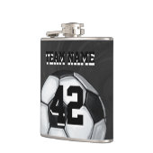 Name und Nummer des Fußballballs Flachmann (Links)