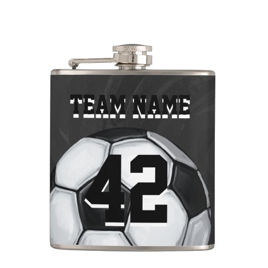 Name und Nummer des Fußballballs Flachmann (Vorderseite)