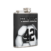 Name und Nummer des Fußballballs Flachmann (Rechts)