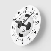 Name und Teamnummer des bearbeitbaren Fußballballs Runde Wanduhr (Winkel)