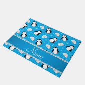 Namehimmelblau Penguinsigluschneeflocken Fußmatte (Schrägansicht)