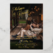 Namen in Gold Foil Script Foto Hochzeit Folieneinladung (Vorderseite)