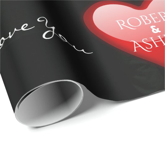 Namen von Paaren im Herzen Geschenkpapier (Rolleneckpunkt)