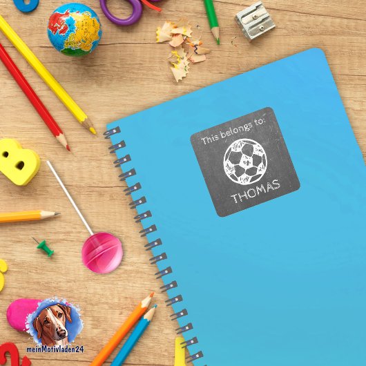 Namensaufkleber - Kreide Fußball - Tafeldesign Quadratischer Aufkleber