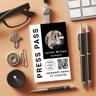 Namenschilder weiß QR-Code Medien Presse ID-Auswei Ausweis