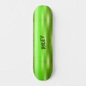 Namensinitialen mit hellgrün gebürstetem Metalleff Skateboard (Vorderseite)